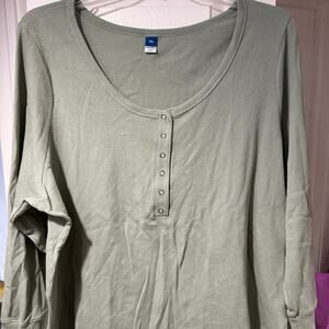 Women’s long sleeve shirt